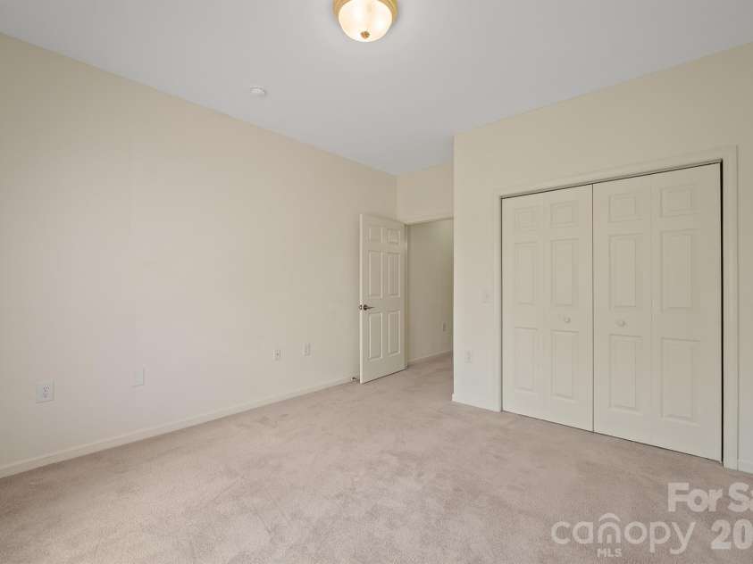 509 26th Avenue, Hickory, NC 28601.  MLS# CAR4411595, YatesRealty ID 41482. Guest Bedroom