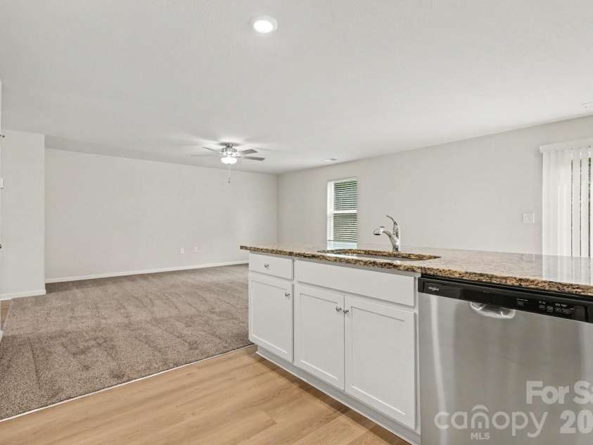 6032 Lowe Lane, Charlotte, NC 28214.  MLS# CAR4408260, YatesRealty ID 41484. 