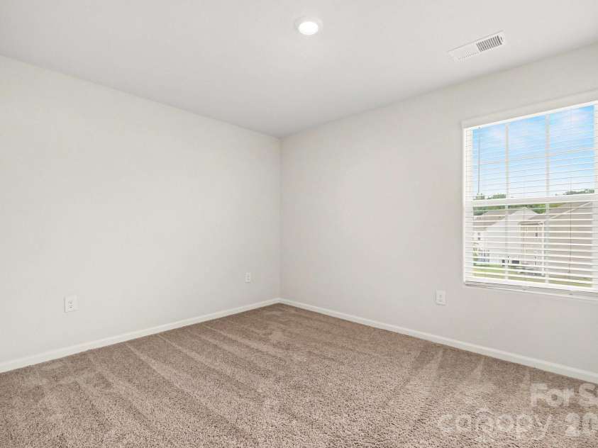 6032 Lowe Lane, Charlotte, NC 28214.  MLS# CAR4408260, YatesRealty ID 41484. 