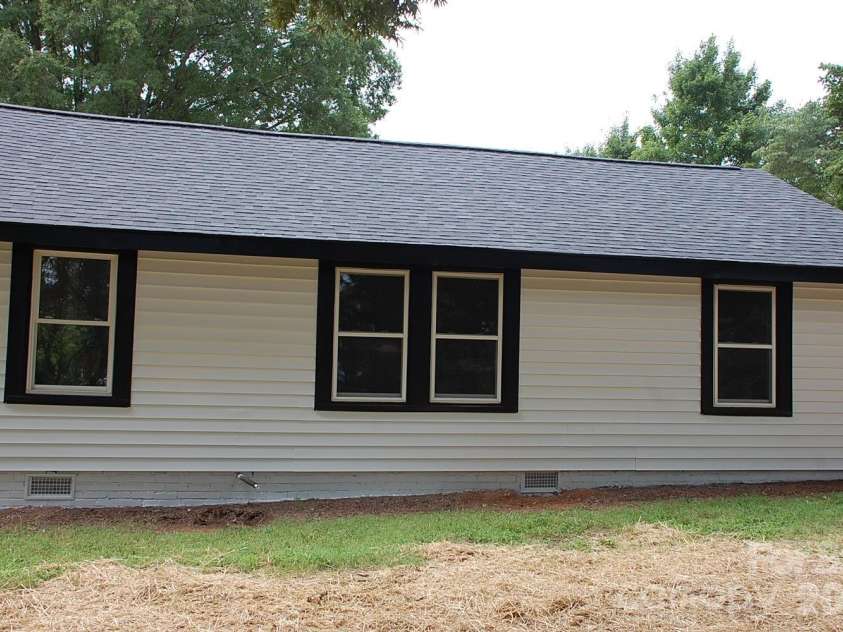 24674 Saint Martin Road, Albemarle, NC 28001.  MLS# CAR4411700, YatesRealty ID 41485. 