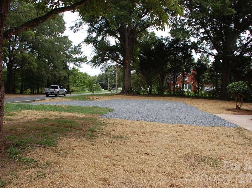 24674 Saint Martin Road, Albemarle, NC 28001.  MLS# CAR4411700, YatesRealty ID 41485. 