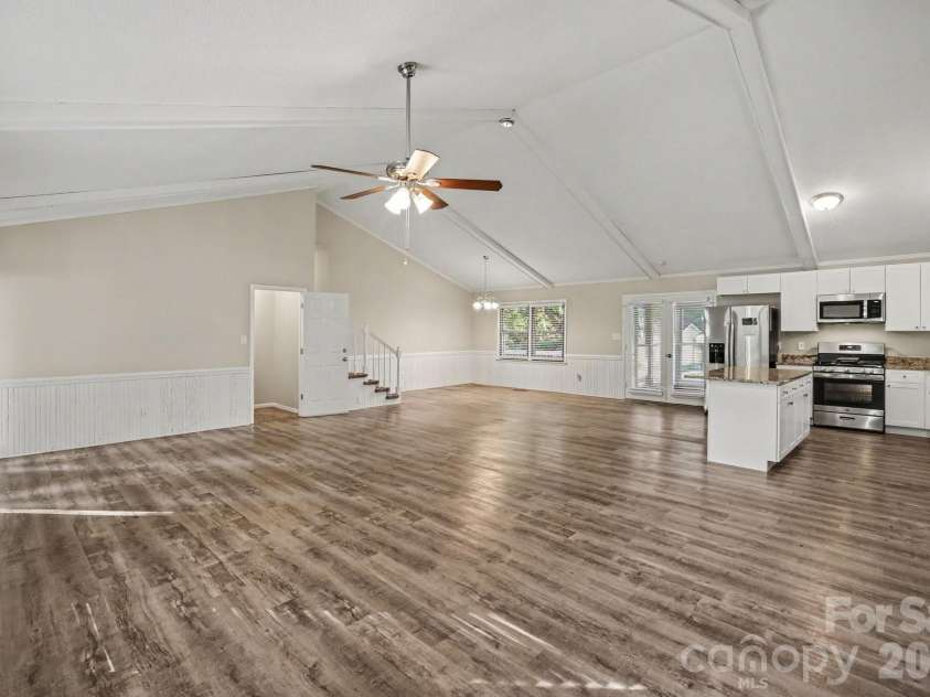 105 Windsong Court, Gastonia, NC 28056.  MLS# CAR4409815, YatesRealty ID 41486. 