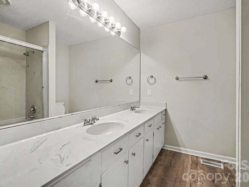 105 Windsong Court, Gastonia, NC 28056.  MLS# CAR4409815, YatesRealty ID 41486. 