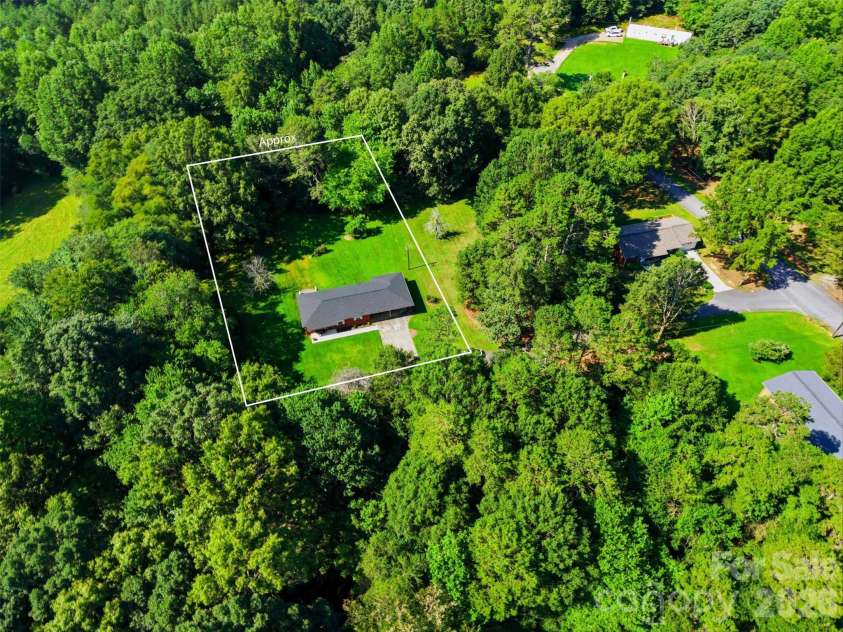 76 Ken Smith Lane, Taylorsville, NC 28681.  MLS# CAR4411656, YatesRealty ID 41489. 