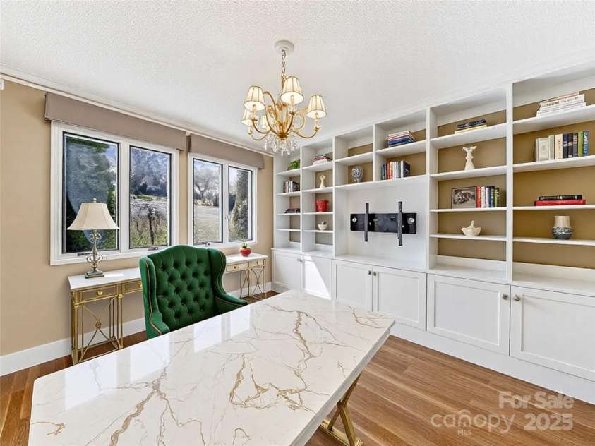 140 Overlook Drive, Flat Rock, NC 28731.  MLS# CAR4233590, YatesRealty ID 4149. Virtually Staged