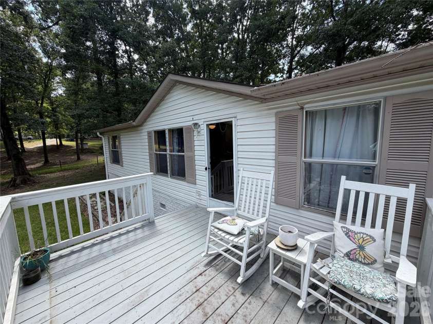 32139 Blakley Drive, Albemarle, NC 28001.  MLS# CAR4411385, YatesRealty ID 41492. 