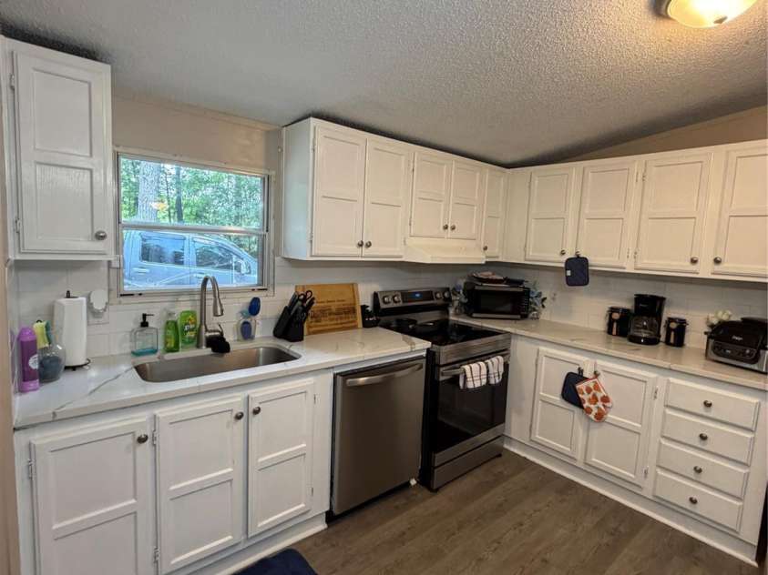 32139 Blakley Drive, Albemarle, NC 28001.  MLS# CAR4411385, YatesRealty ID 41492. 