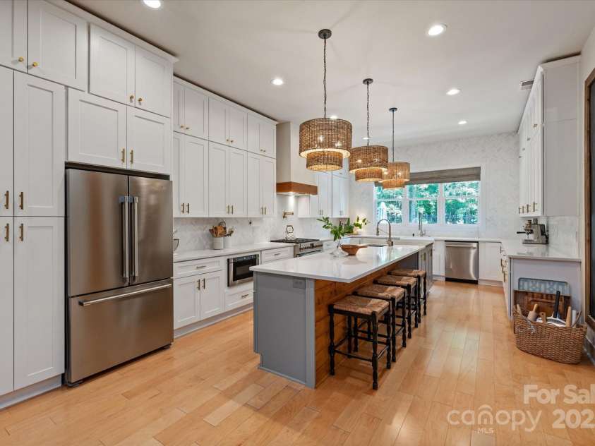 2705 Ski Trail Lane, Waxhaw, NC 28173.  MLS# CAR4272546, YatesRealty ID 41493. 