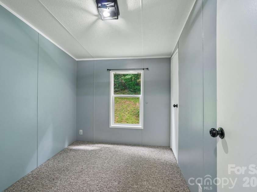 605 Turkey Creek Terrace, Leicester, NC 28748.  MLS# CAR4411218, YatesRealty ID 41493. 