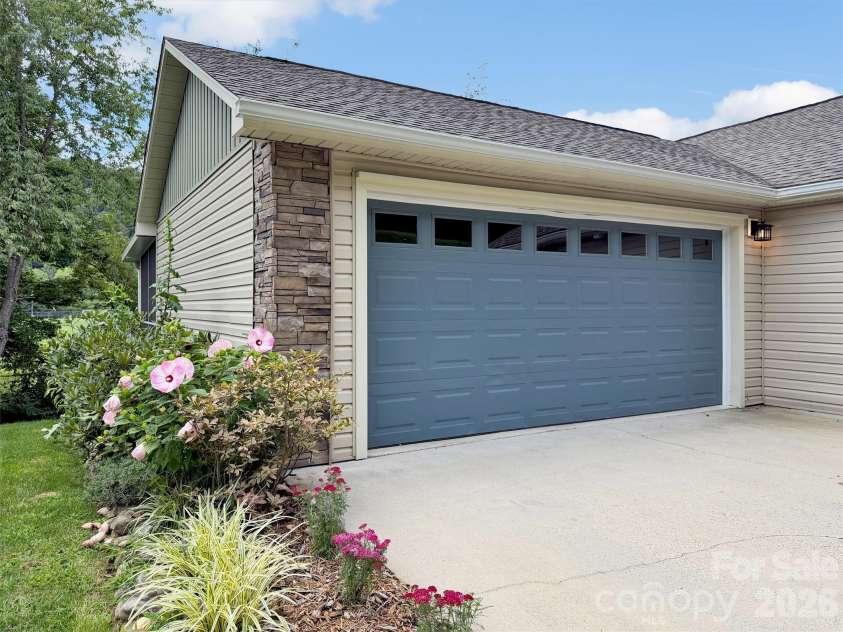 140 February Lane, Waynesville, NC 28785.  MLS# CAR4411865, YatesRealty ID 41497. 