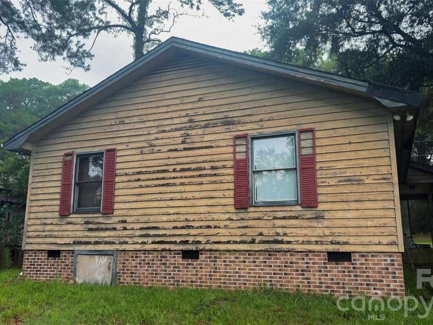 732 Sunset Lakes Boulevard, Sunset Beach, NC 28468.  MLS# CAR4411850, YatesRealty ID 41498. 