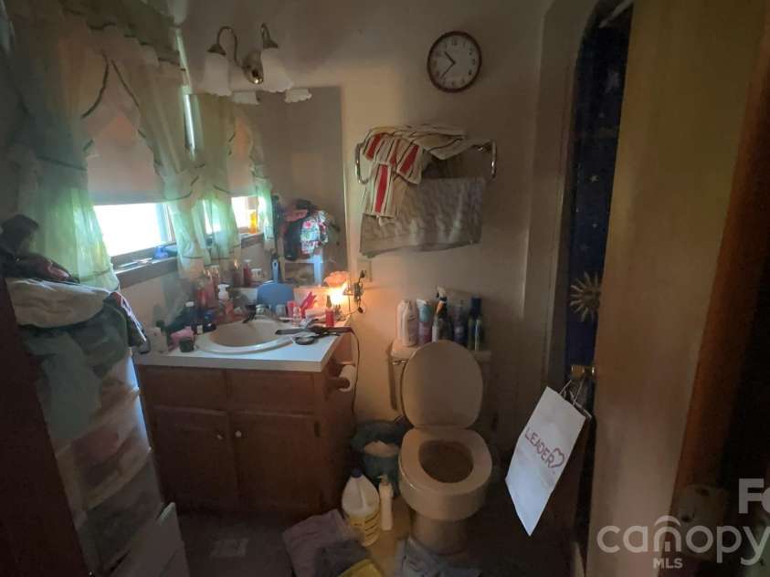 4294 Horseshoe Bend Road, Hudson, NC 28638.  MLS# CAR4411871, YatesRealty ID 41499. 