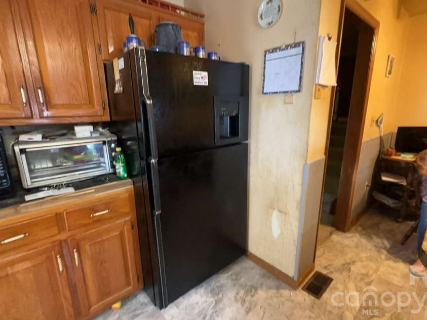 4294 Horseshoe Bend Road, Hudson, NC 28638.  MLS# CAR4411871, YatesRealty ID 41499. 