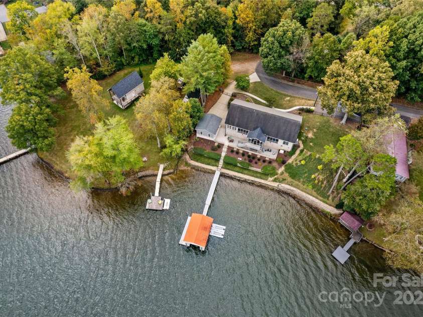 4322 Circle Drive, Claremont, NC 28610.  MLS# CAR4311309, YatesRealty ID 415. 