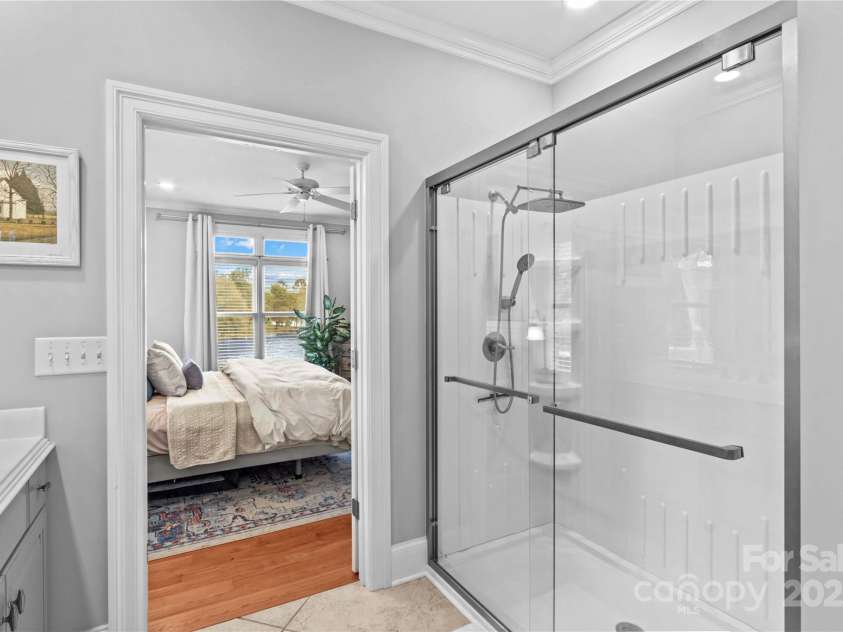 4322 Circle Drive, Claremont, NC 28610.  MLS# CAR4311309, YatesRealty ID 415. 