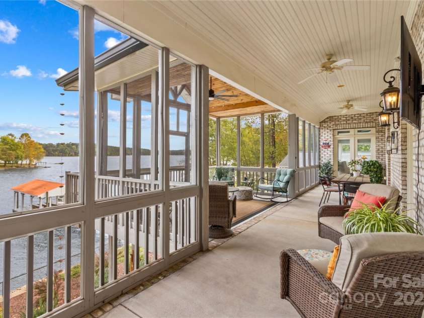 4322 Circle Drive, Claremont, NC 28610.  MLS# CAR4311309, YatesRealty ID 415. 