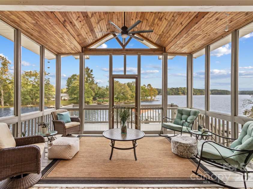 4322 Circle Drive, Claremont, NC 28610.  MLS# CAR4311309, YatesRealty ID 415. 