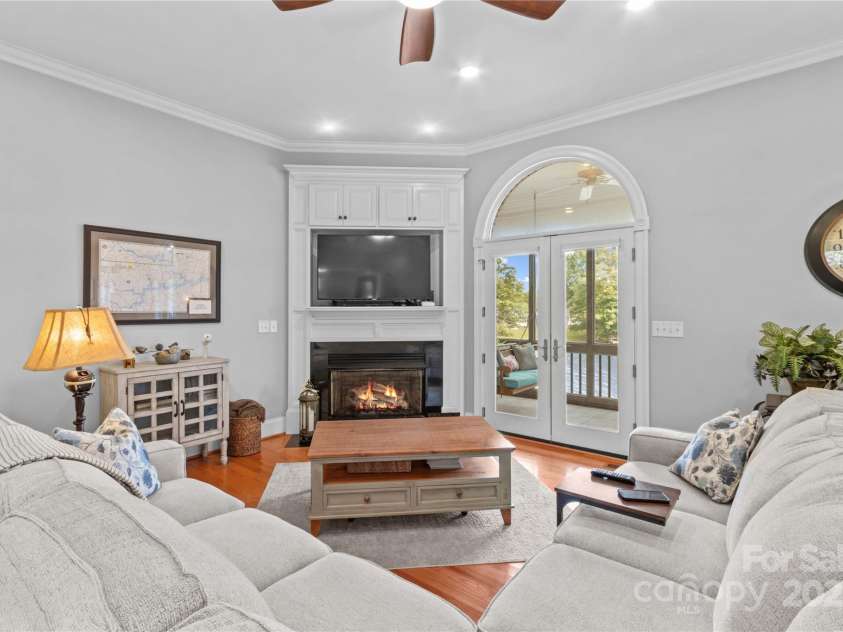 4322 Circle Drive, Claremont, NC 28610.  MLS# CAR4311309, YatesRealty ID 415. 