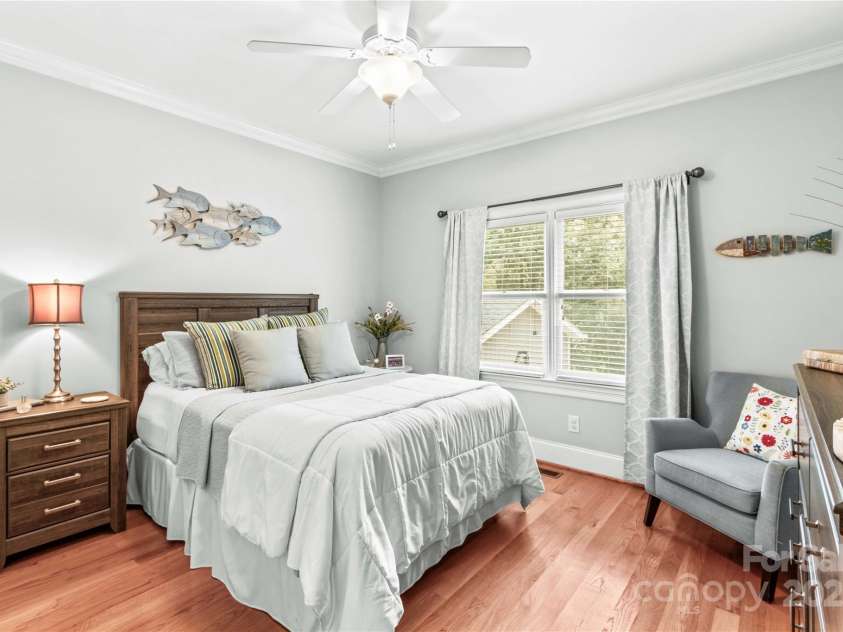 4322 Circle Drive, Claremont, NC 28610.  MLS# CAR4311309, YatesRealty ID 415. 