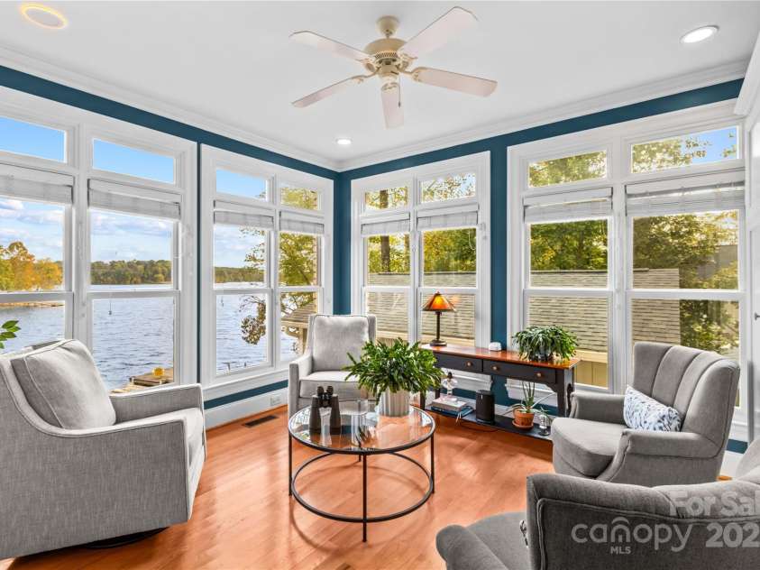 4322 Circle Drive, Claremont, NC 28610.  MLS# CAR4311309, YatesRealty ID 415. 