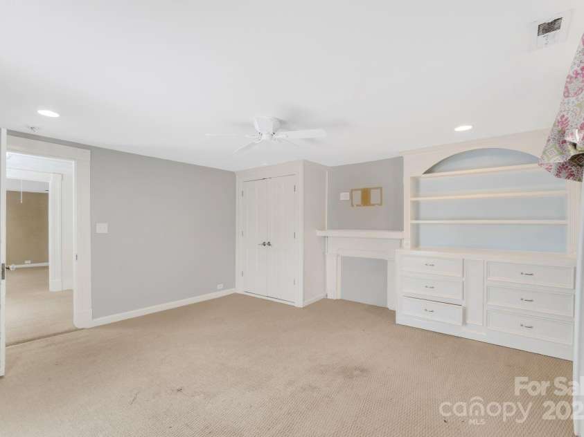 401 Hoke Street, Landis, NC 28088.  MLS# CAR4231333, YatesRealty ID 4150. 