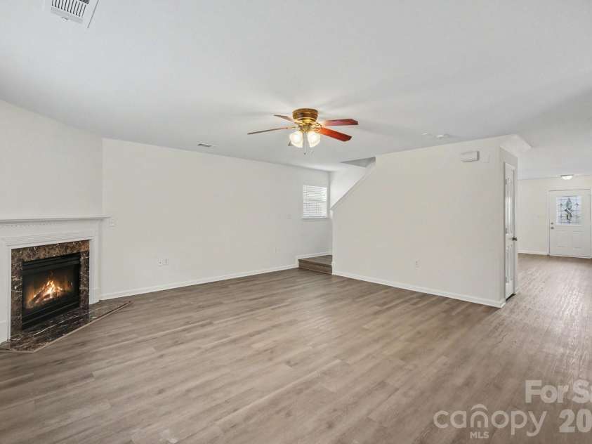 13827 Allison Forest Trail, Charlotte, NC 28278.  MLS# CAR4410675, YatesRealty ID 41500. 