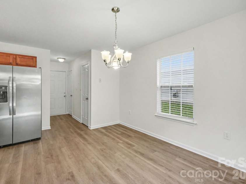 13827 Allison Forest Trail, Charlotte, NC 28278.  MLS# CAR4410675, YatesRealty ID 41500. 