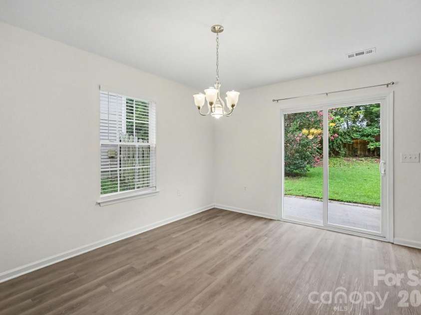 13827 Allison Forest Trail, Charlotte, NC 28278.  MLS# CAR4410675, YatesRealty ID 41500. 