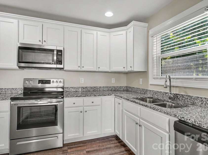 1548 Mayfair Drive, Conover, NC 28613.  MLS# CAR4411480, YatesRealty ID 41501. 