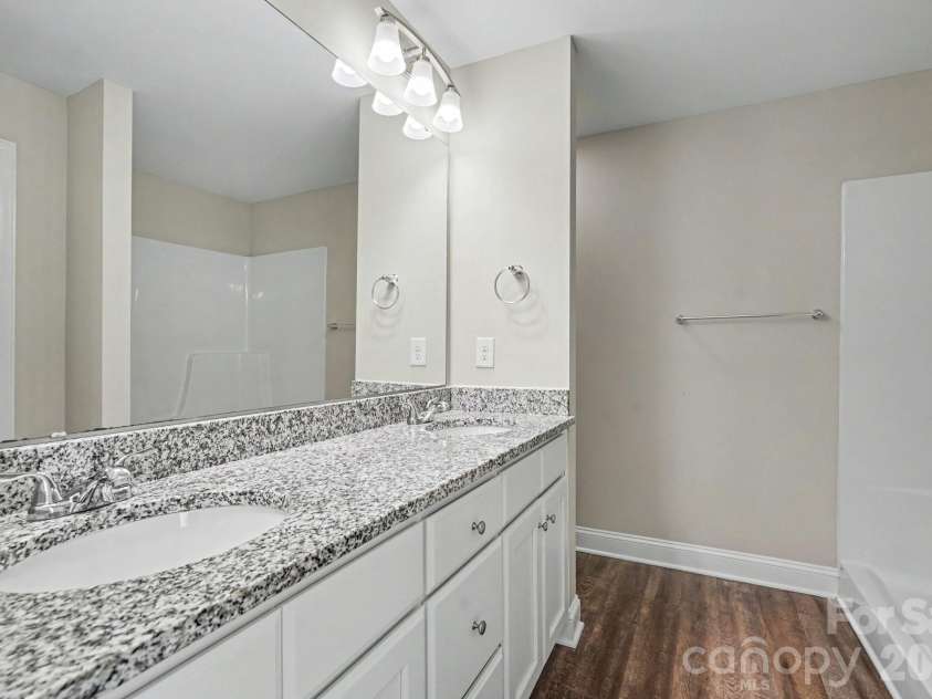 1548 Mayfair Drive, Conover, NC 28613.  MLS# CAR4411480, YatesRealty ID 41501. 