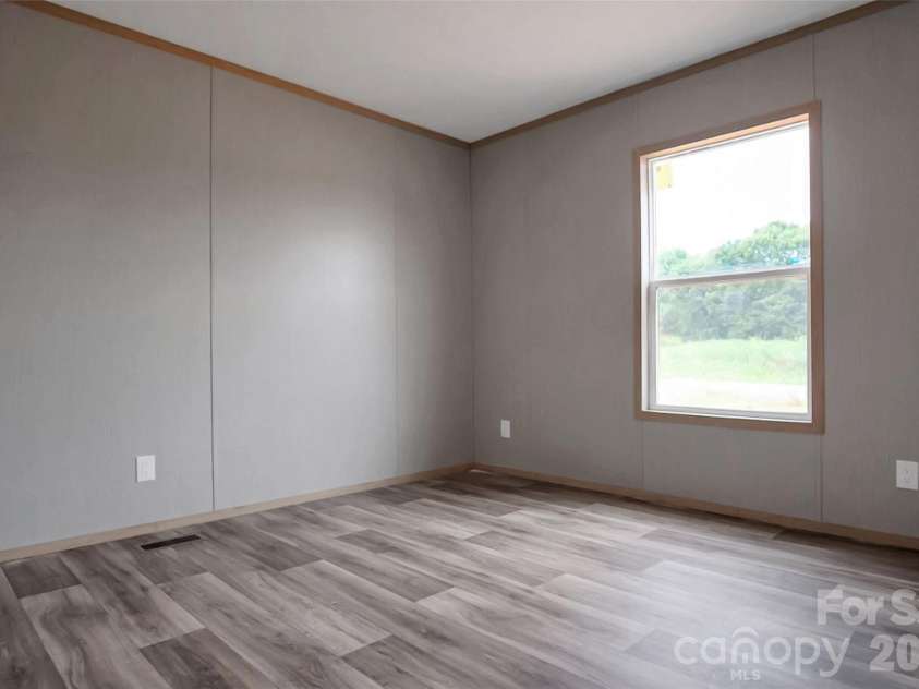 803 Eagle View Lane, Lawndale, NC 28090.  MLS# CAR4401818, YatesRealty ID 41502. 