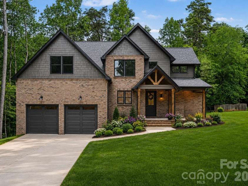 401 7th Street, Conover, NC 28613.  MLS# CAR4403346, YatesRealty ID 41503. 