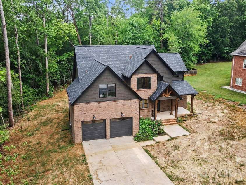 401 7th Street, Conover, NC 28613.  MLS# CAR4403346, YatesRealty ID 41503. 