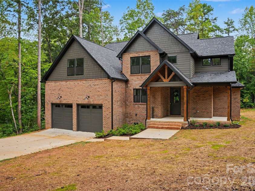 401 7th Street, Conover, NC 28613.  MLS# CAR4403346, YatesRealty ID 41503. 