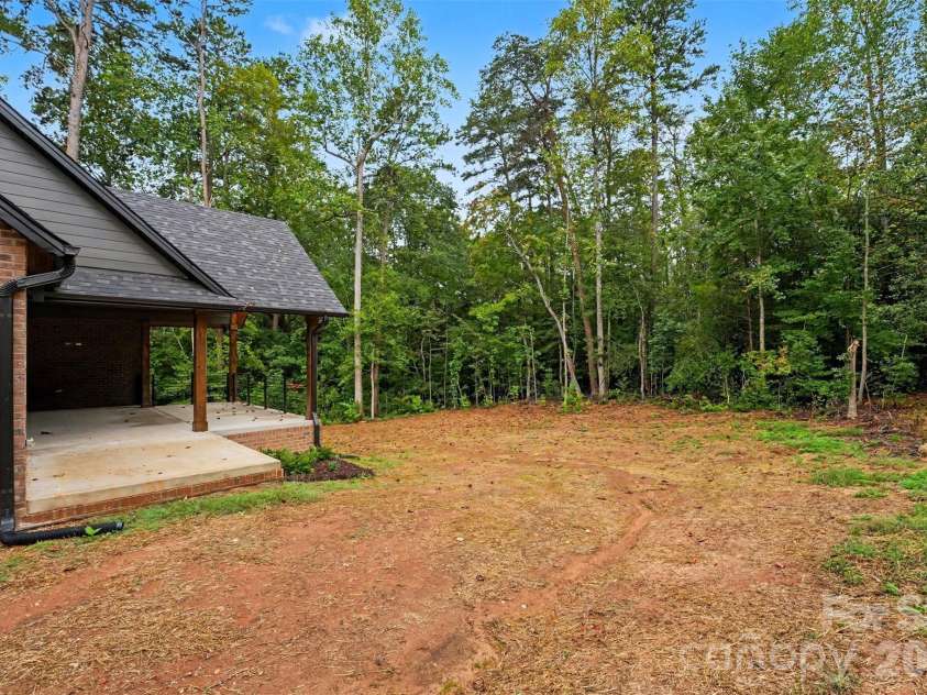 401 7th Street, Conover, NC 28613.  MLS# CAR4403346, YatesRealty ID 41503. 
