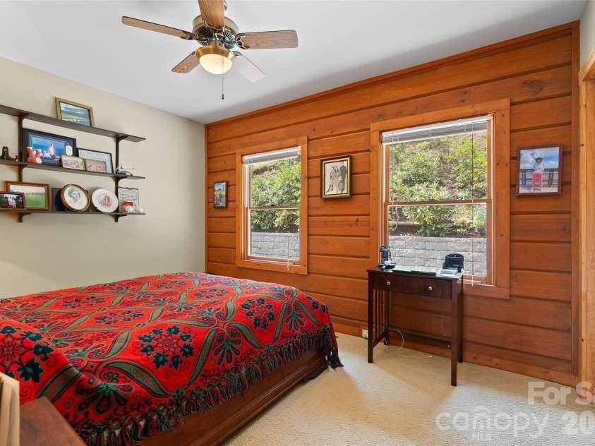 646 Trials Gap Drive, Waynesville, NC 28786.  MLS# CAR4409182, YatesRealty ID 41504. 