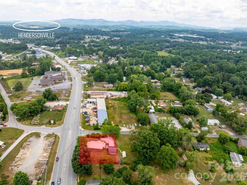 103 King Street, East Flat Rock, NC 28726.  MLS# CAR4411088, YatesRealty ID 41506. 