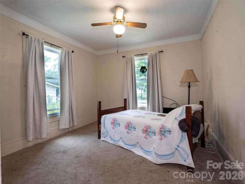 103 King Street, East Flat Rock, NC 28726.  MLS# CAR4411088, YatesRealty ID 41506. 