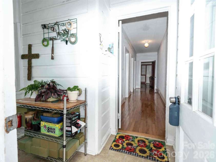 103 King Street, East Flat Rock, NC 28726.  MLS# CAR4411088, YatesRealty ID 41506. 