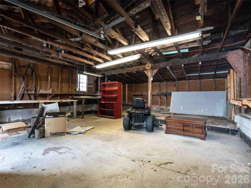 103 King Street, East Flat Rock, NC 28726.  MLS# CAR4411088, YatesRealty ID 41506. 