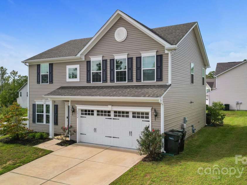 1814 Mill Creek Lane, Concord, NC 28025.  MLS# CAR4183638, YatesRealty ID 4151. 