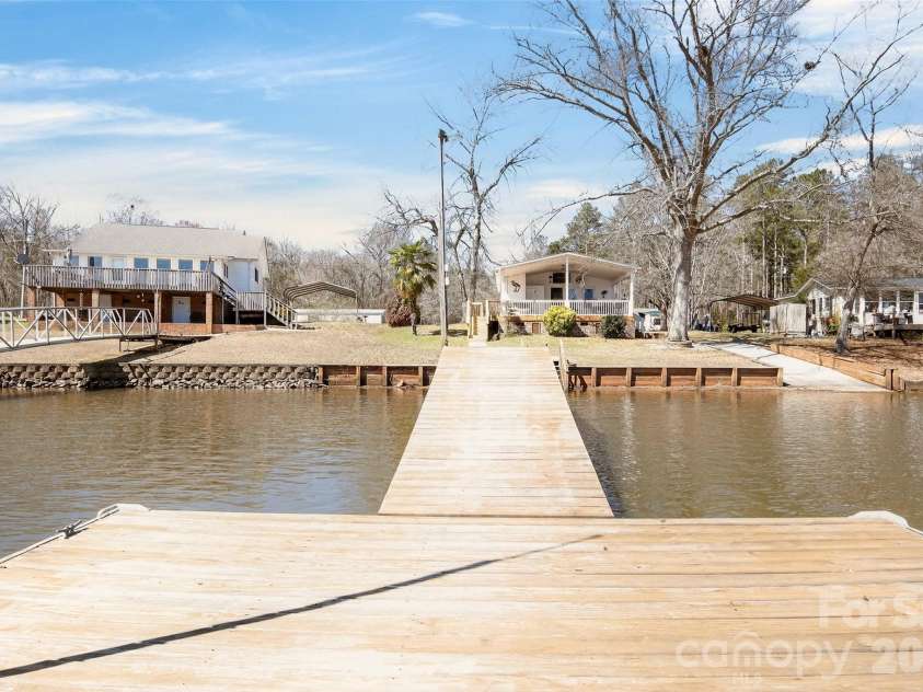 2466 Cottage Lane, Liberty Hill, SC 29074.  MLS# CAR4352753, YatesRealty ID 4151. 