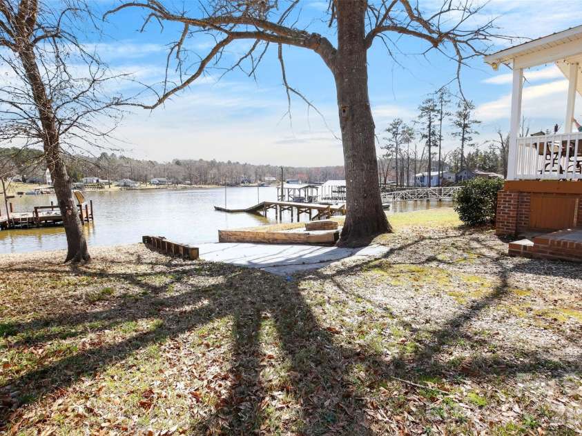 2466 Cottage Lane, Liberty Hill, SC 29074.  MLS# CAR4352753, YatesRealty ID 4151. 