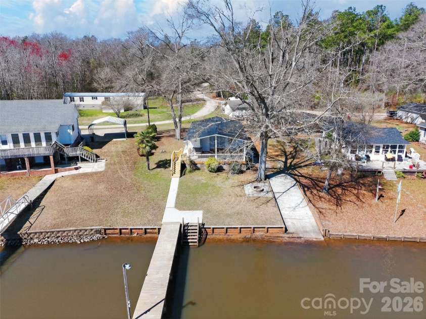 2466 Cottage Lane, Liberty Hill, SC 29074.  MLS# CAR4352753, YatesRealty ID 4151. 