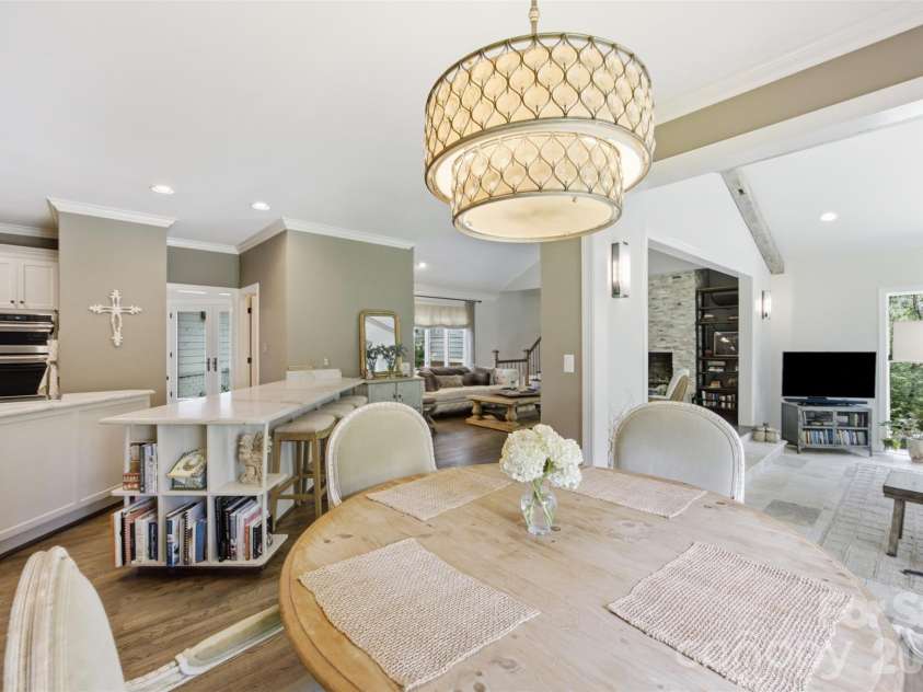 528 Stuart Ridge, Cramerton, NC 28032.  MLS# CAR4408813, YatesRealty ID 41511. 