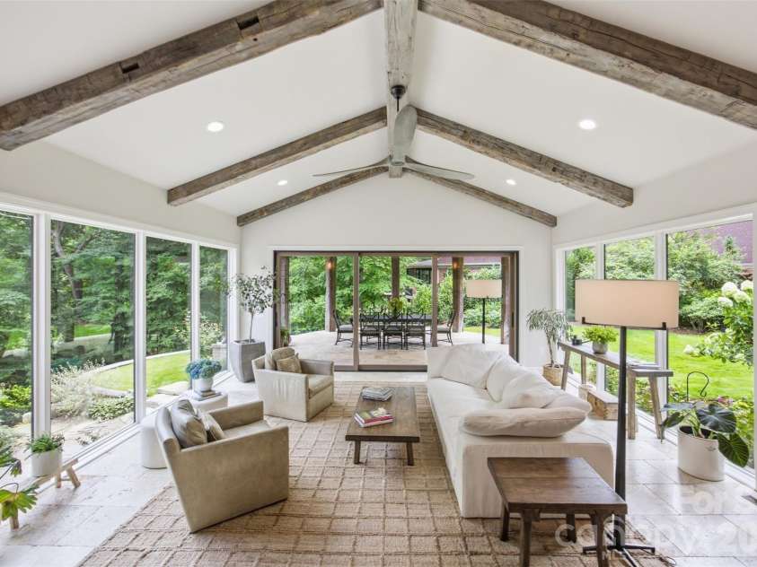 528 Stuart Ridge, Cramerton, NC 28032.  MLS# CAR4408813, YatesRealty ID 41511. 