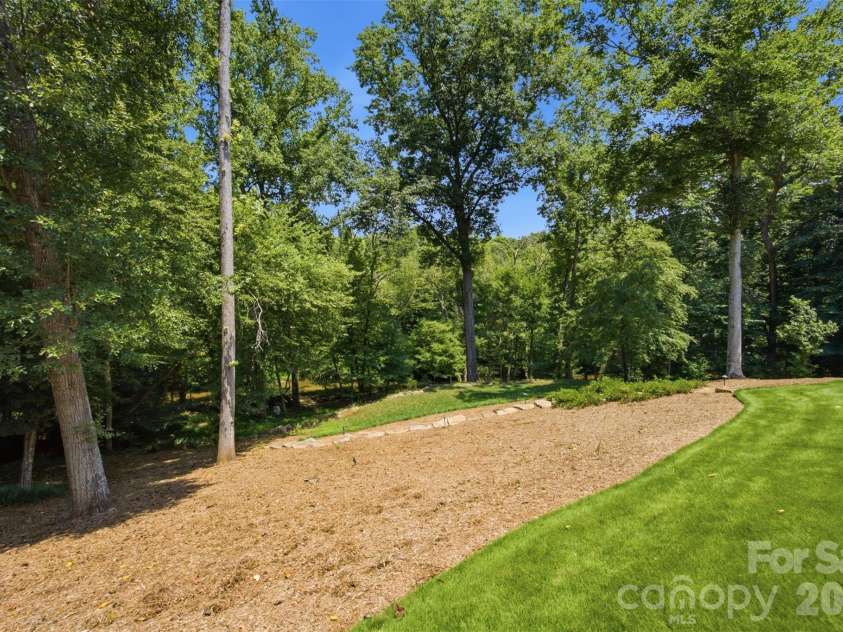 528 Stuart Ridge, Cramerton, NC 28032.  MLS# CAR4408813, YatesRealty ID 41511. 