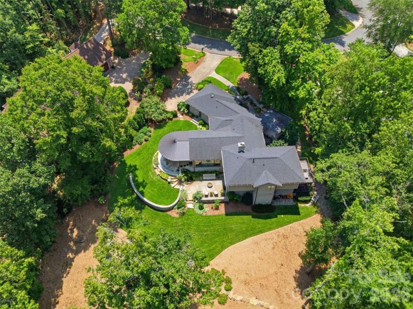 528 Stuart Ridge, Cramerton, NC 28032.  MLS# CAR4408813, YatesRealty ID 41511. 