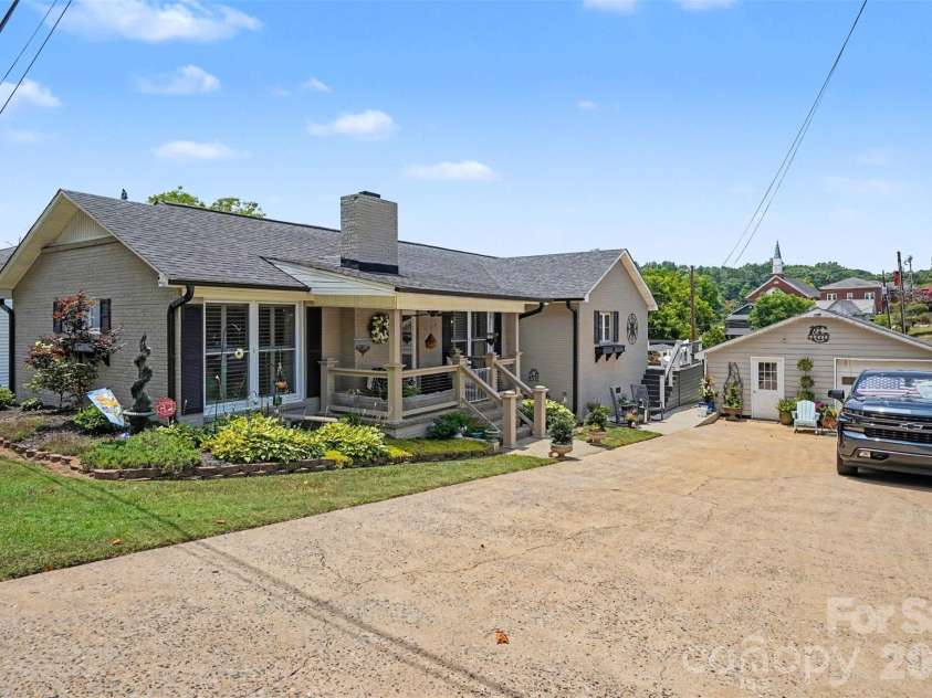 217 Cline Street, Lawndale, NC 28090.  MLS# CAR4404014, YatesRealty ID 41517. 