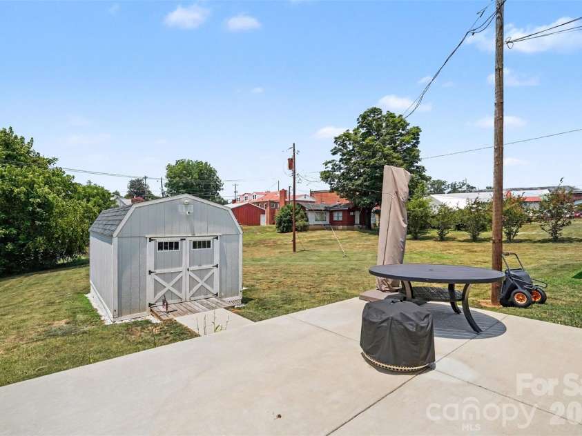 217 Cline Street, Lawndale, NC 28090.  MLS# CAR4404014, YatesRealty ID 41517. 
